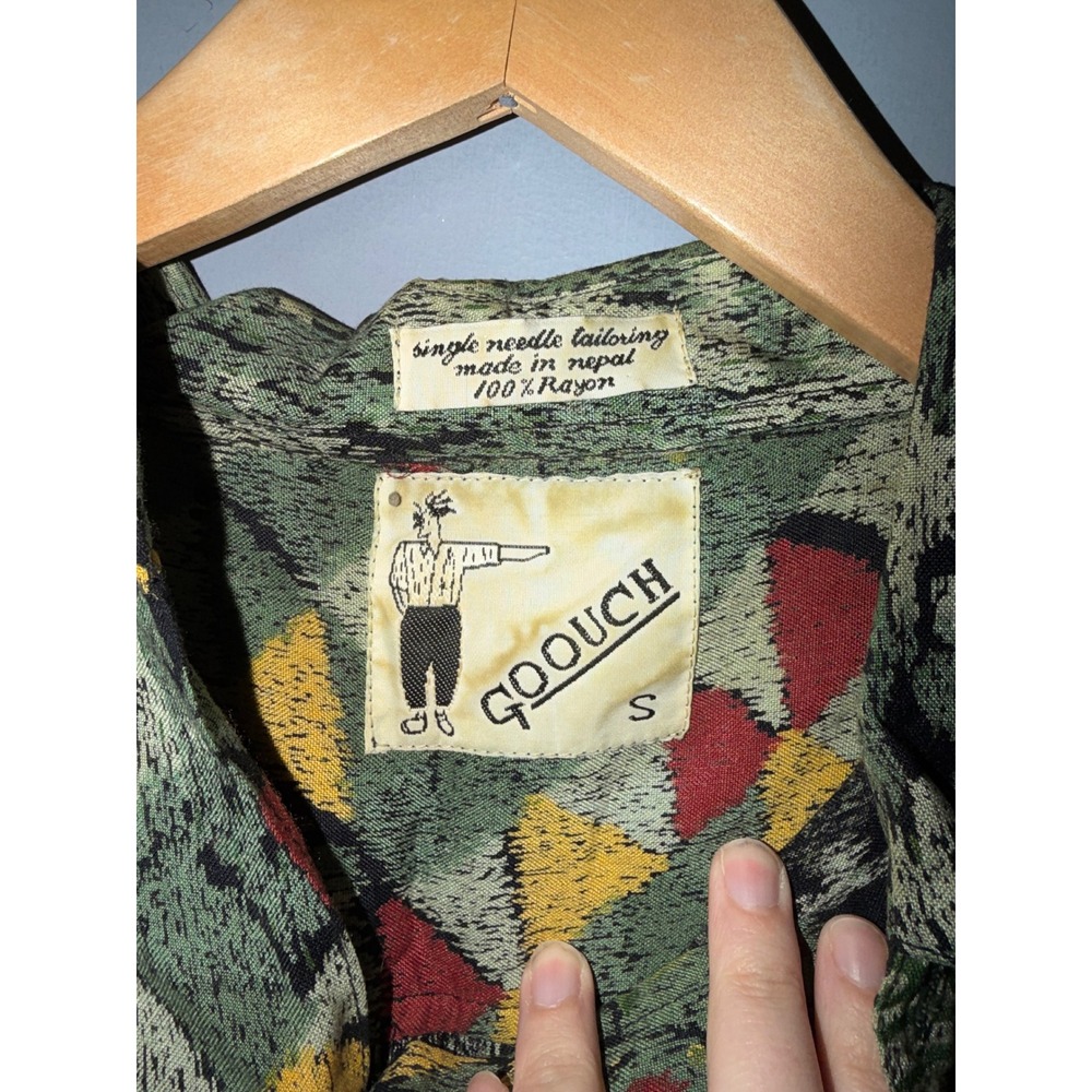 Vintage Goouch Rayon Abstract Geometric Scroll Print Button Down Shirt Small - Picture 4 of 4